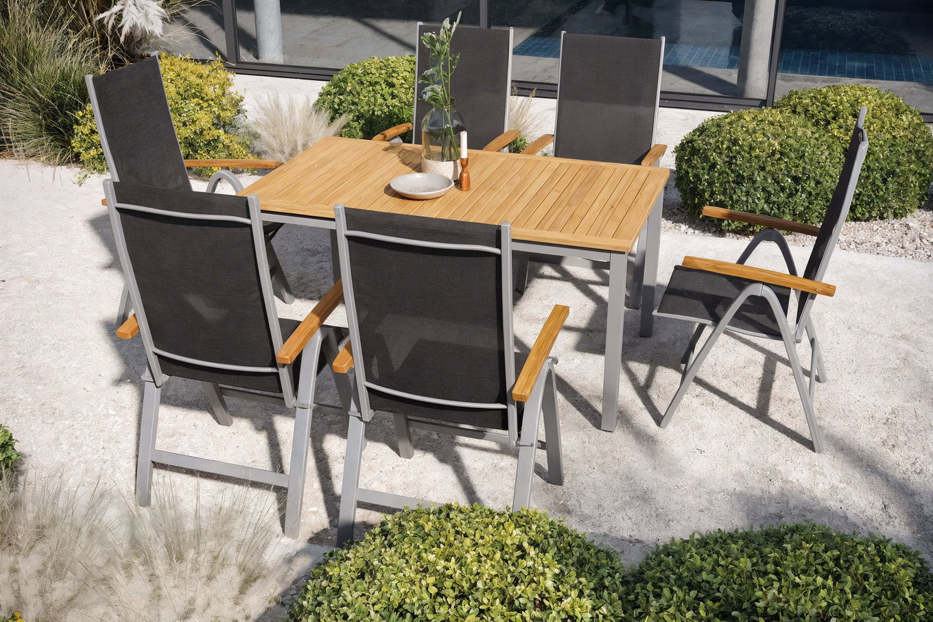 Conjunto de comedor de jardín VILLANA con 6 sillas plegables, plata, aluminio/eucalipto, mesa extensible 150/200 x 90 cm, producto certificado FSC® 80349__1