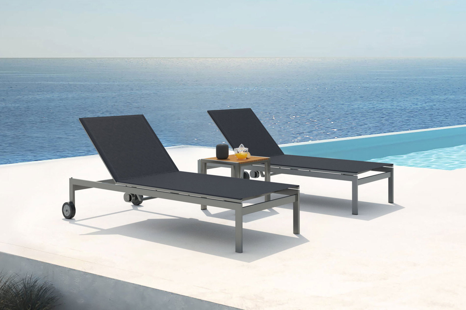 OUTFLEXX Set de 2 tumbonas con ruedas, negro, acero inoxidable/teca, 212x71x36cm, con mesa auxiliar 45x45cm, producto certificado FSC®