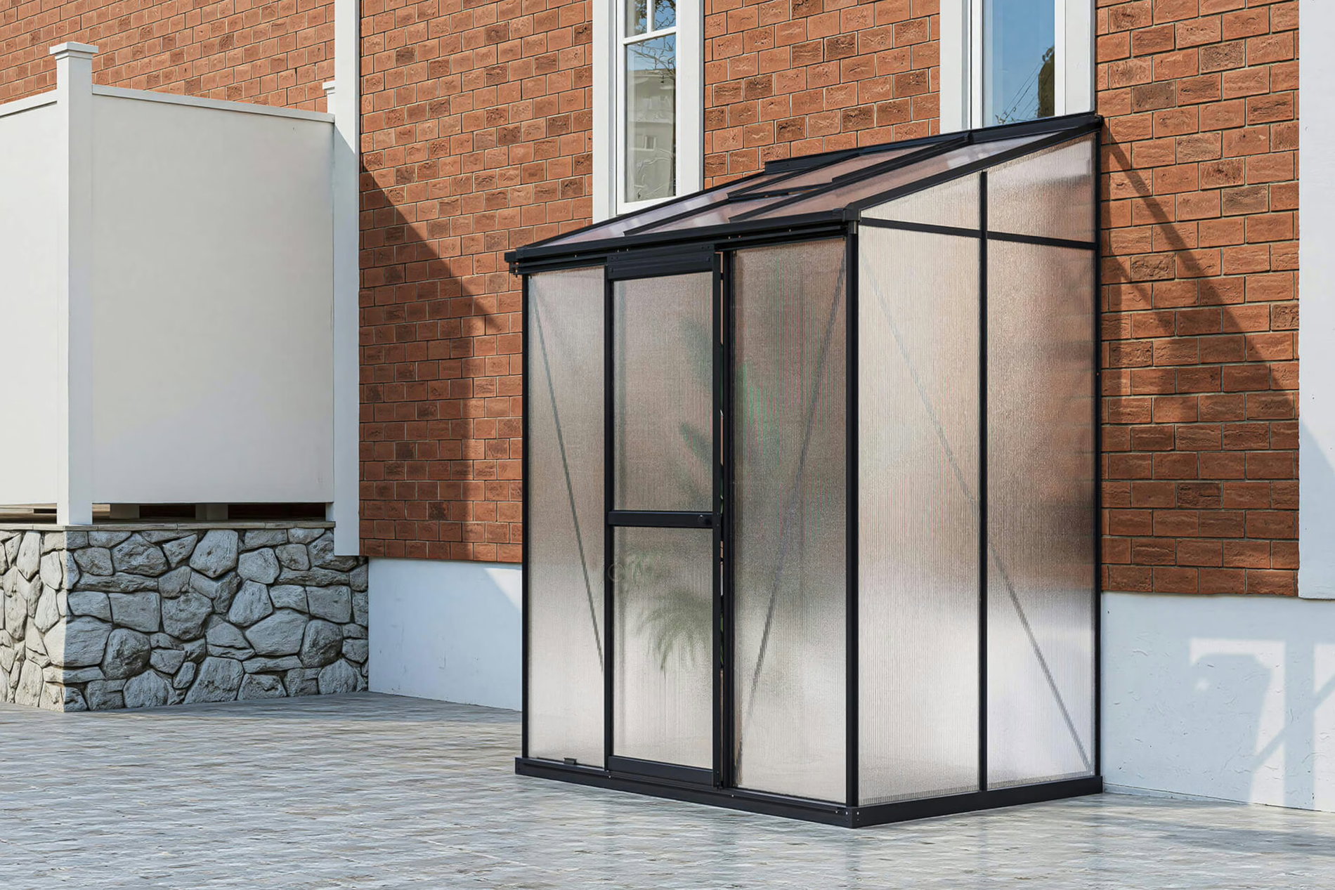 Invernadero de pared OUTFLEXX Verde Comfort, marco negro, aluminio/policarbonato, 160 x 105 x 190 cm, resistente a UV, recubrimiento en polvo, con puerta corredera